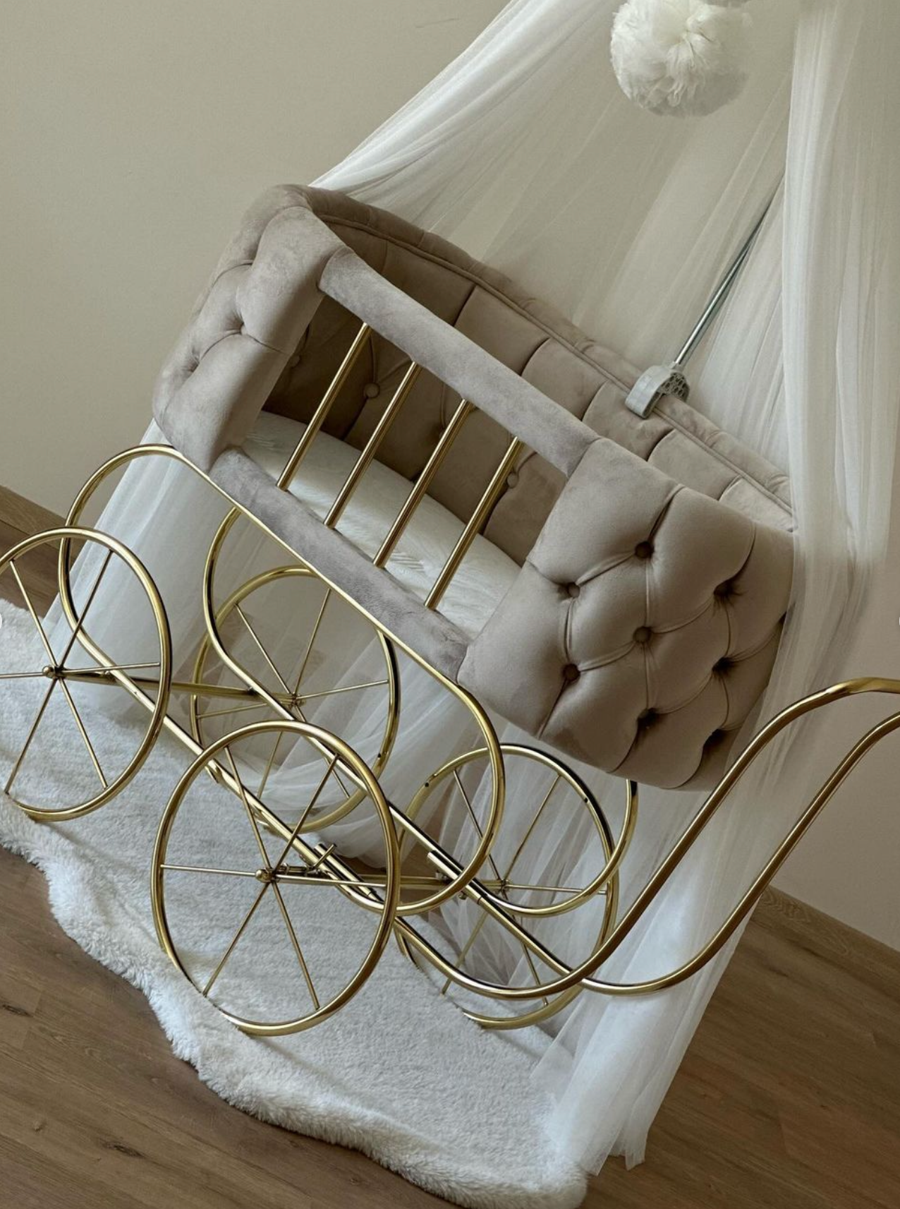 Patut cu roti pentru bebelusi: Blue king