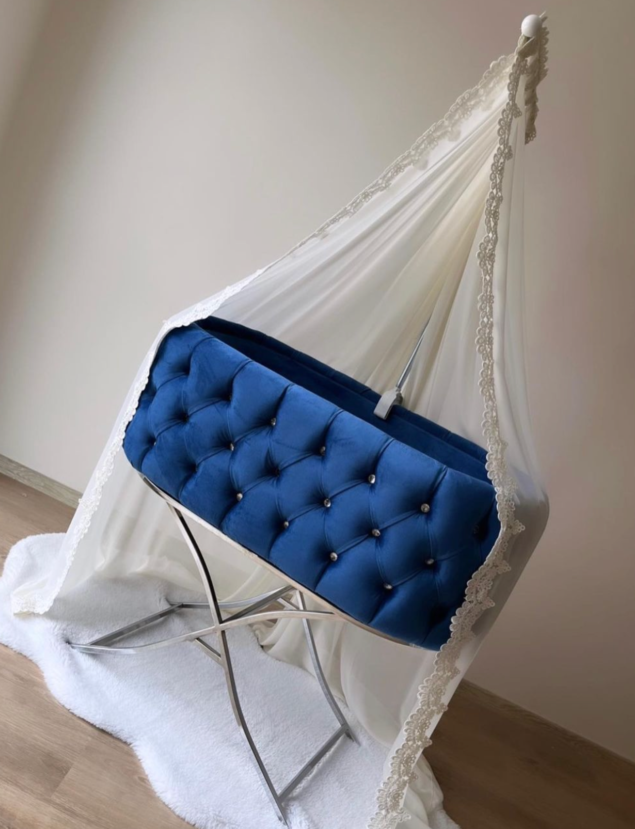 Patut bebelusi cu balansoar: Bluebell