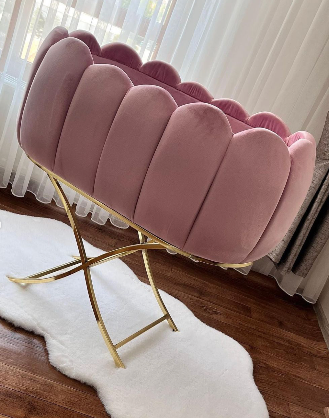 Patut bebelusi cu balansoar: Tulip