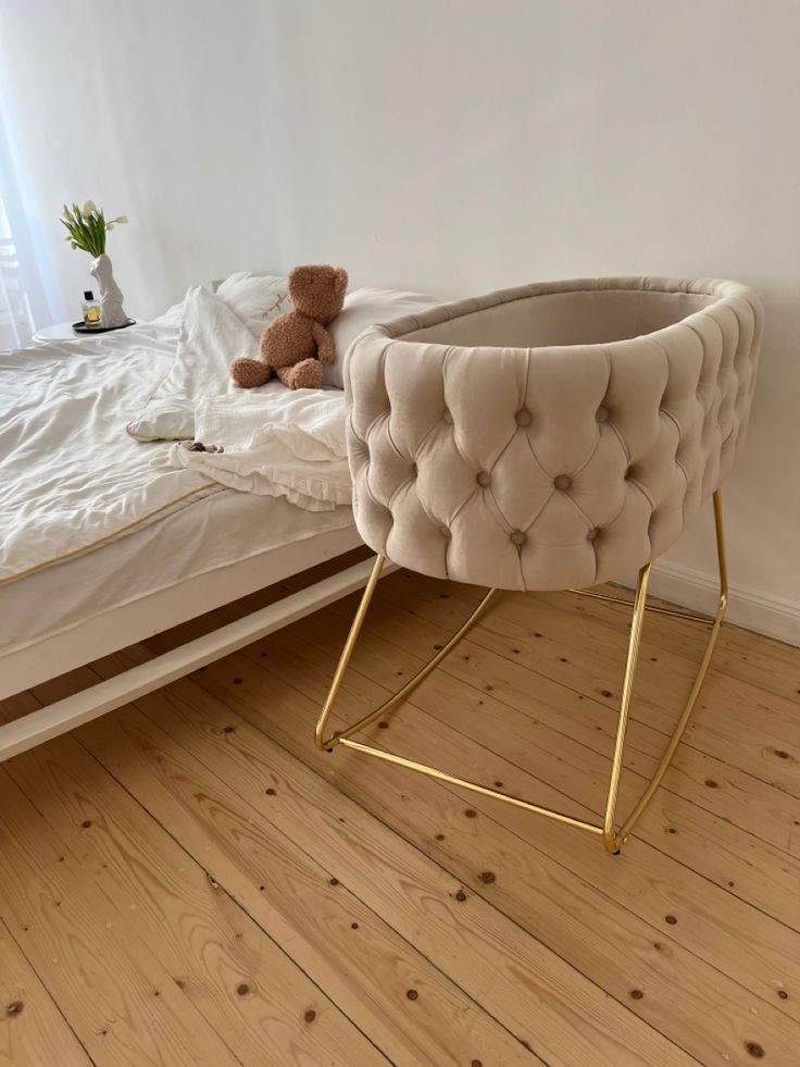 Patut bebelusi cu balansoar: Azure