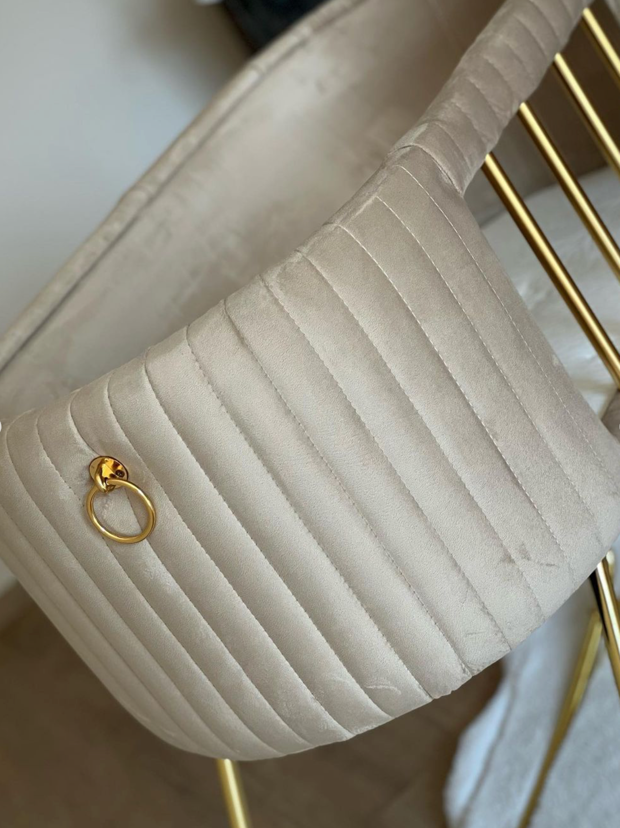 Patut bebelusi cu balansoar: Felicia