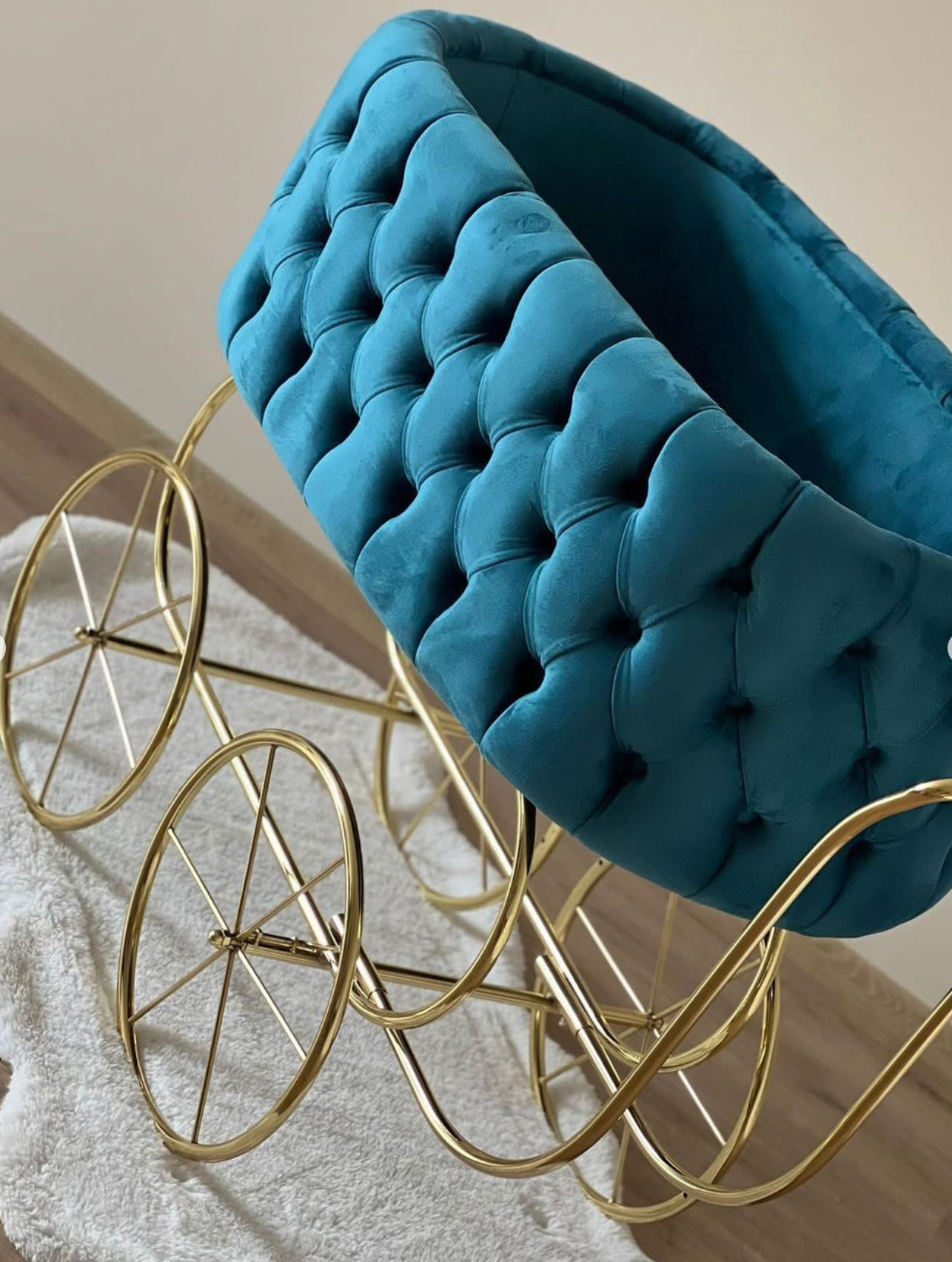 Patut cu roti pentru bebelusi: Lobelia