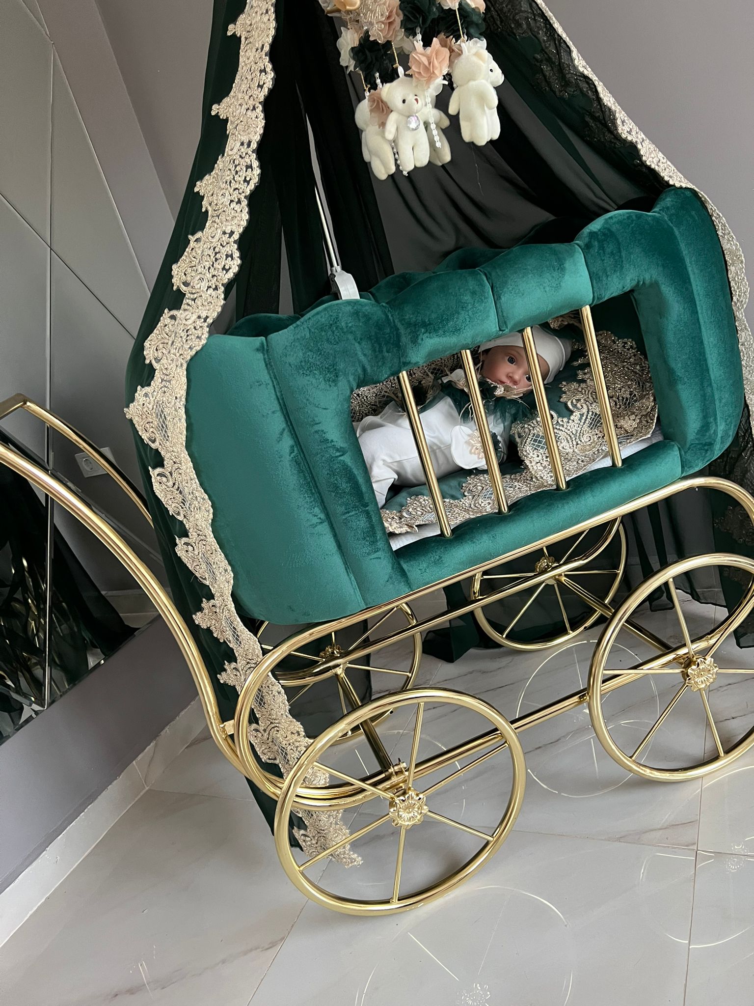 Patut cu roti pentru bebelusi: King