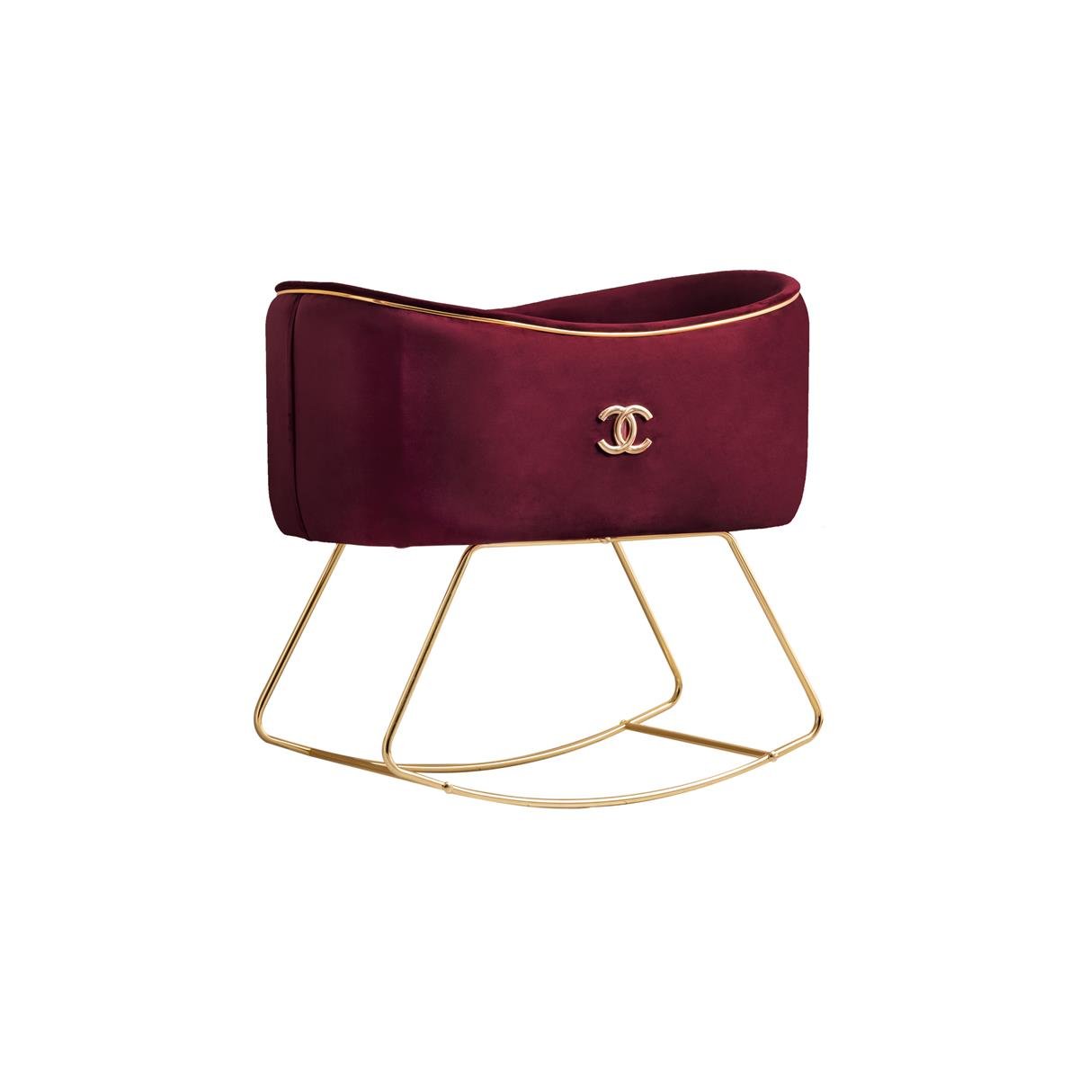 Patut bebe cu balansoar: Acelya