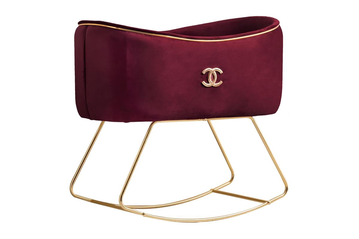 Patut bebe cu balansoar: Acelya